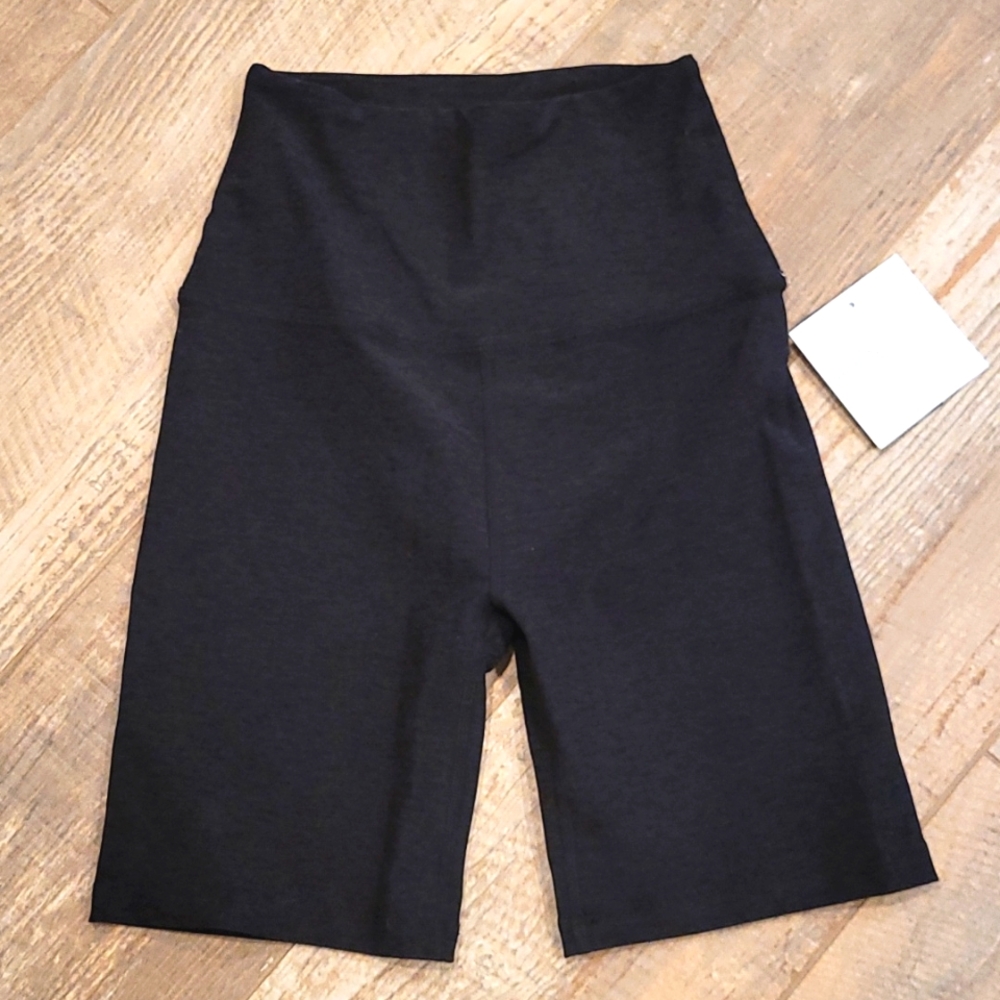 Beyond Yoga | Spacedye Bike Shorts